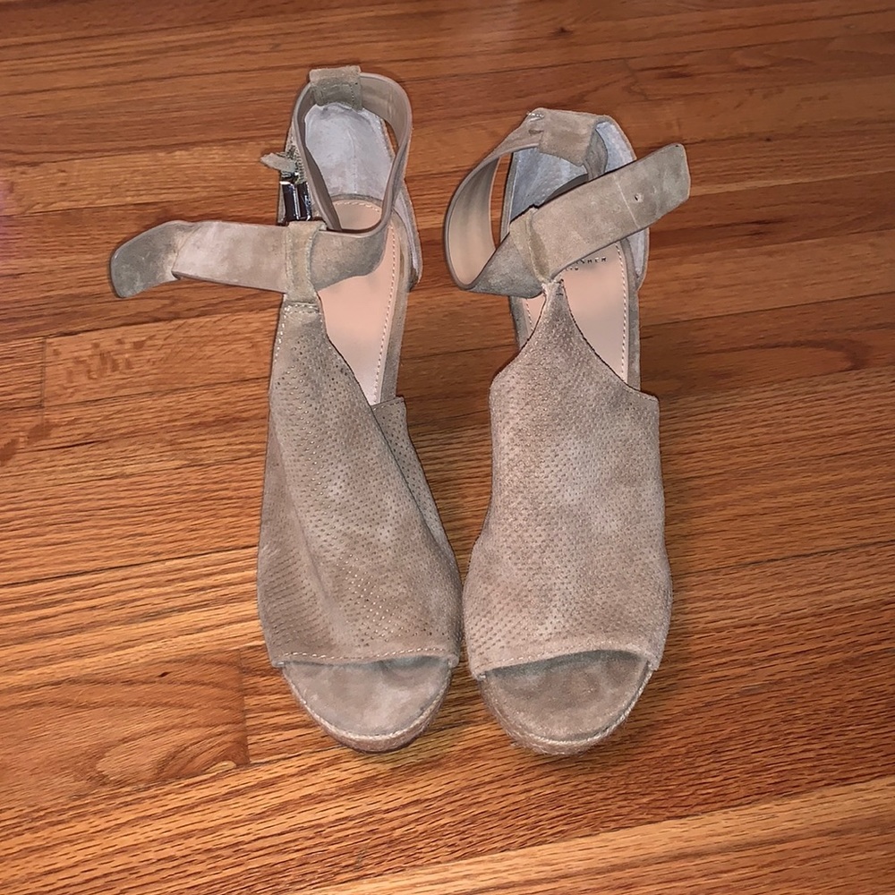 Marc Fisher wedges
